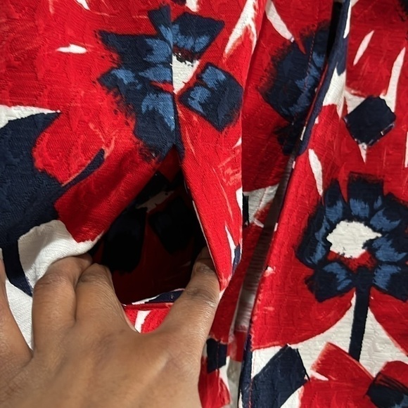 Ruby Rd Ladies Red White & Blue Watercolor Flowers Shrug Jacket Big Buttons sz 8 - Picture 9 of 12